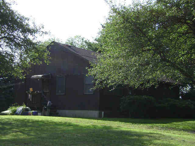 Building photograph for 347 CRANE HOLLOW RD